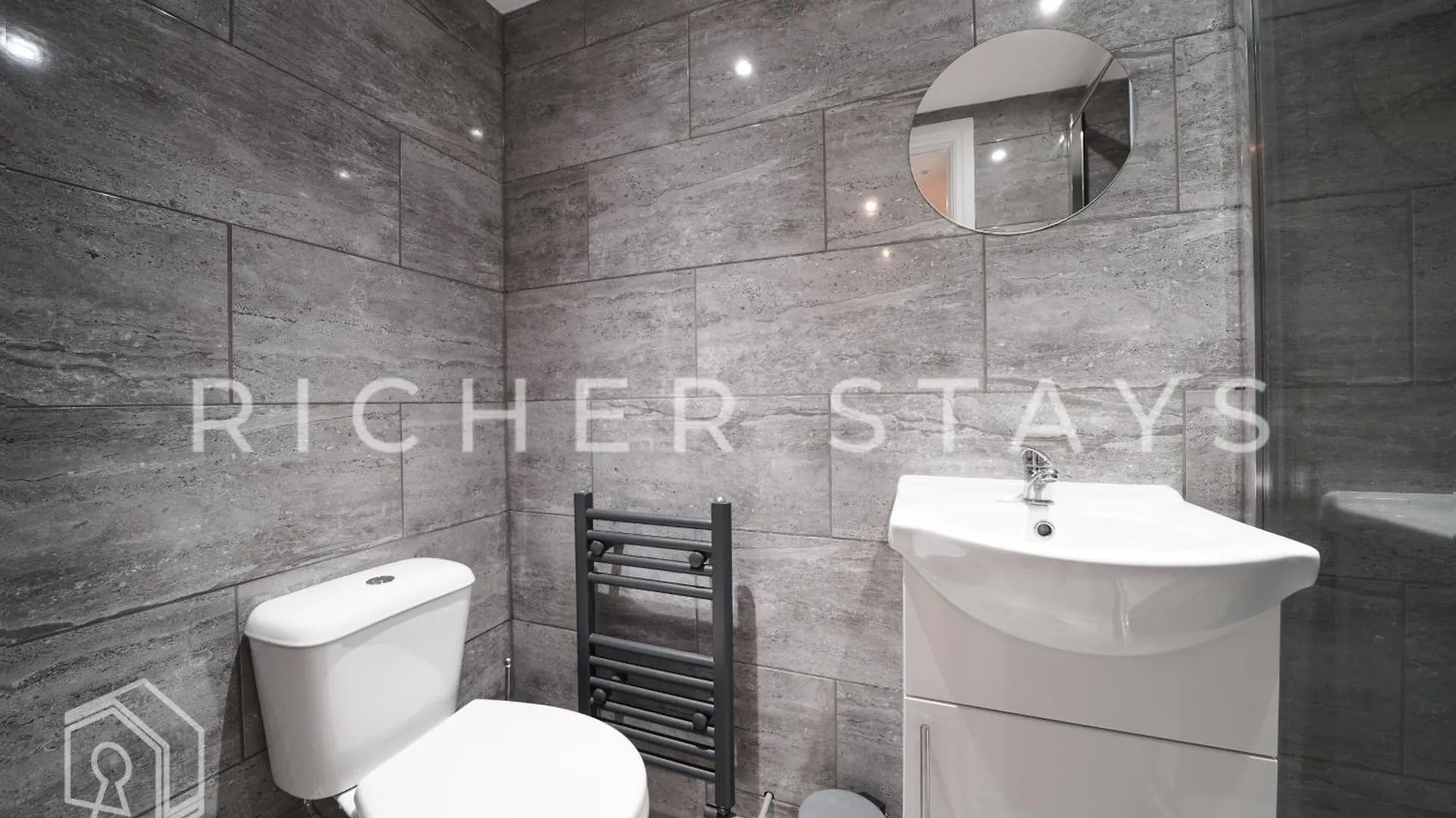 Hackney Suites - En-Suite Rooms & Amenities Londra